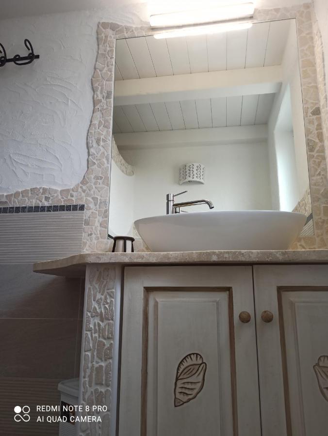 Bello Bello Rooms Santa Teresa Gallura Eksteriør billede