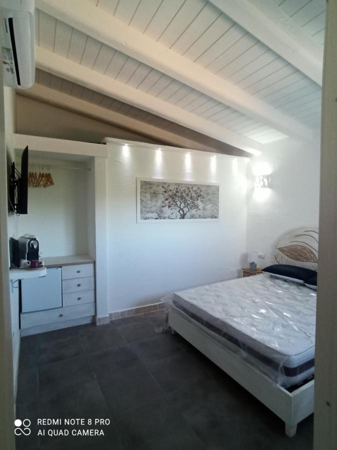 Bello Bello Rooms Santa Teresa Gallura Eksteriør billede